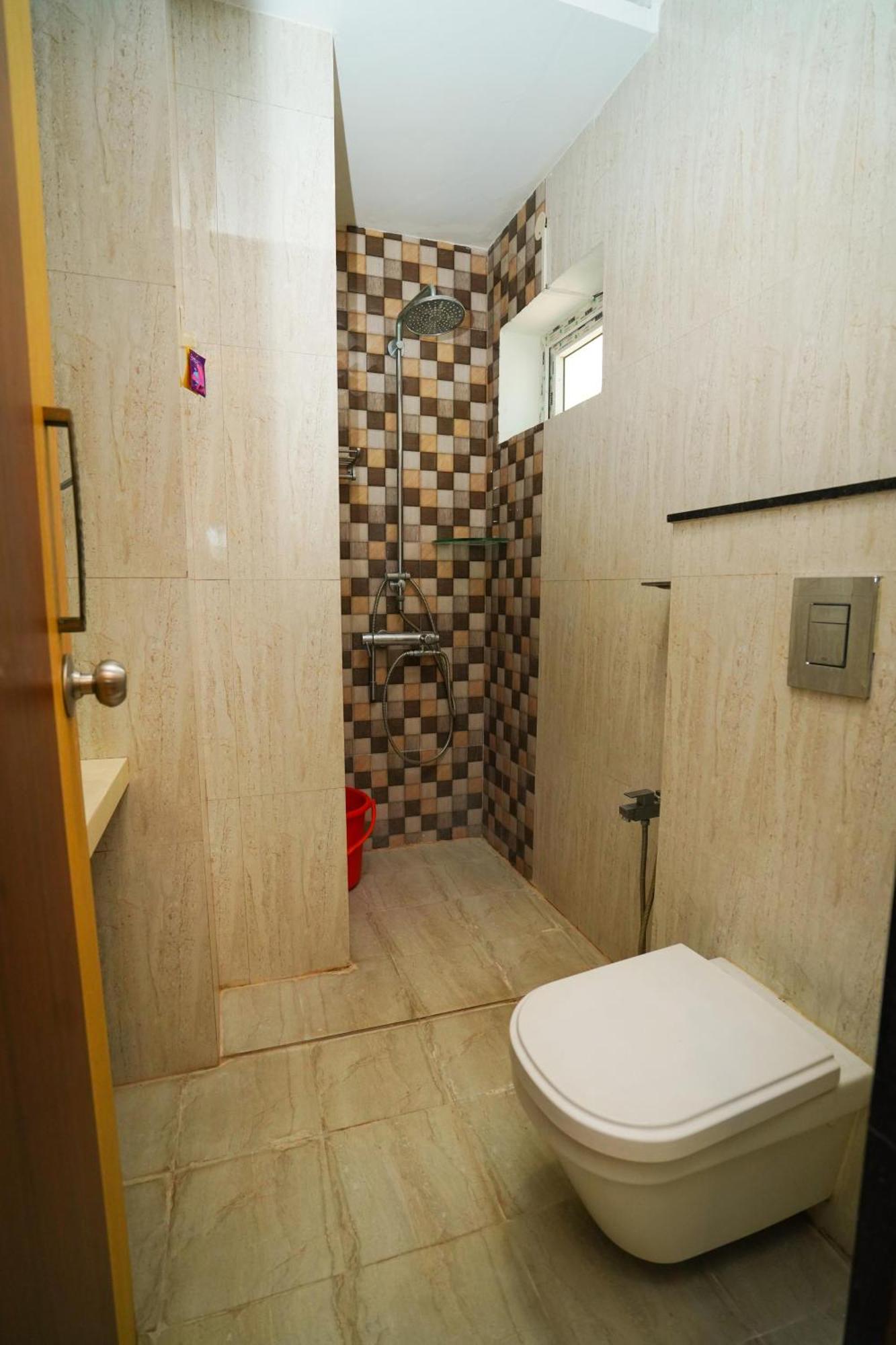 Golden Villa - Duplex House With Private Theater - Near To Alipiri And Bhudevi Ttd Ticket Counter And Kapilateertham Тірупаті Екстер'єр фото