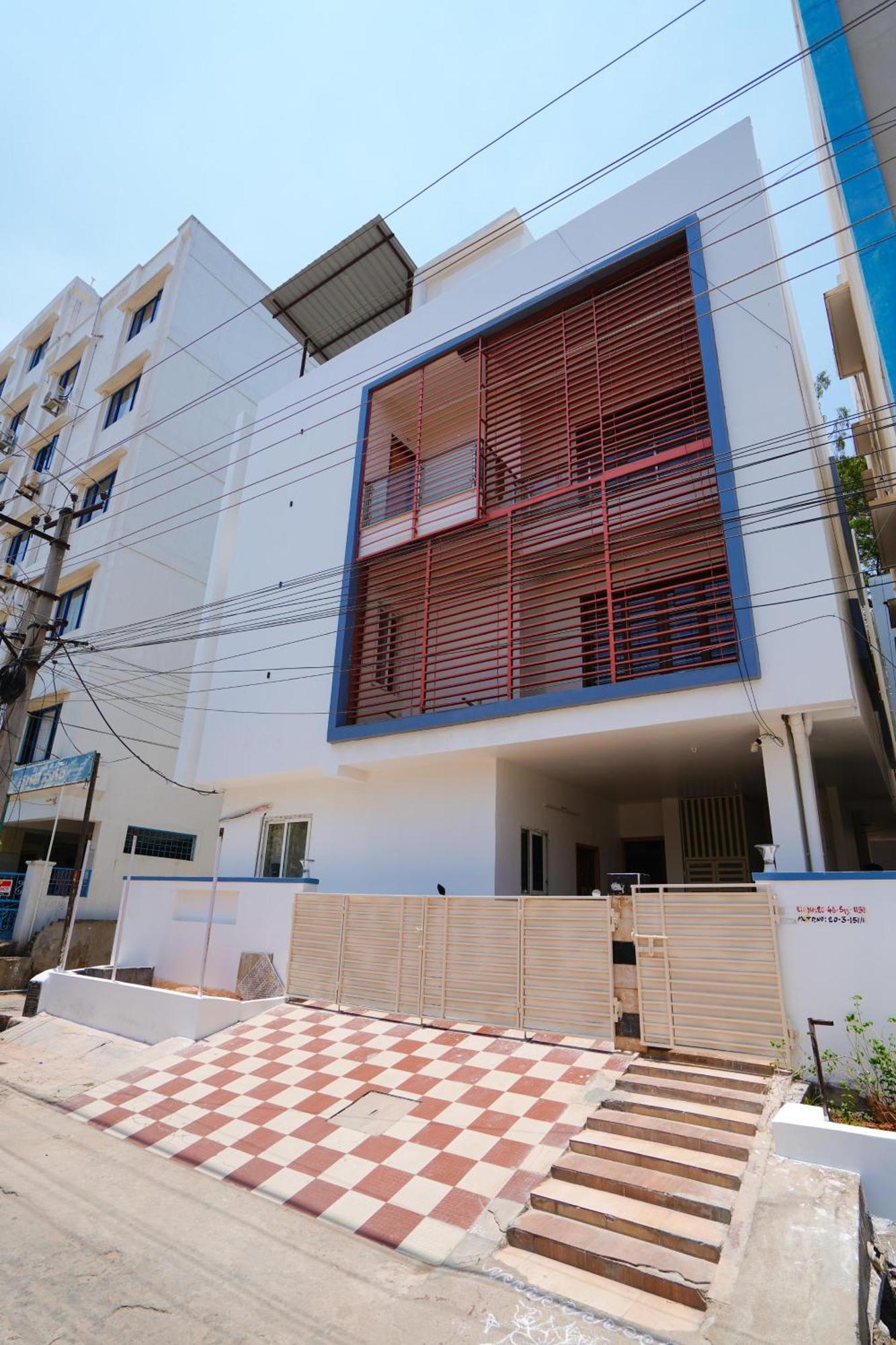 Golden Villa - Duplex House With Private Theater - Near To Alipiri And Bhudevi Ttd Ticket Counter And Kapilateertham Тірупаті Екстер'єр фото